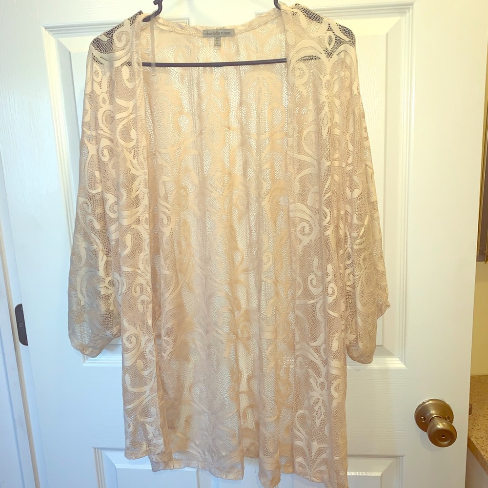 3/$20 🔆 cream lace kimono